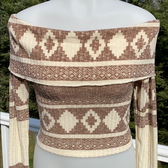 urban outfitters under for off the shoulder top S - Picture 2 of 11